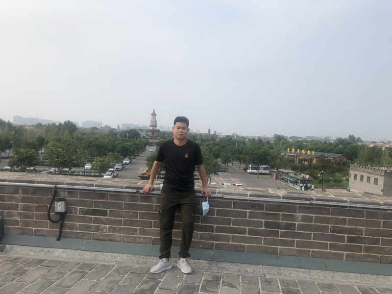 123.向左向右的第一张照片--漳州认干亲服务网