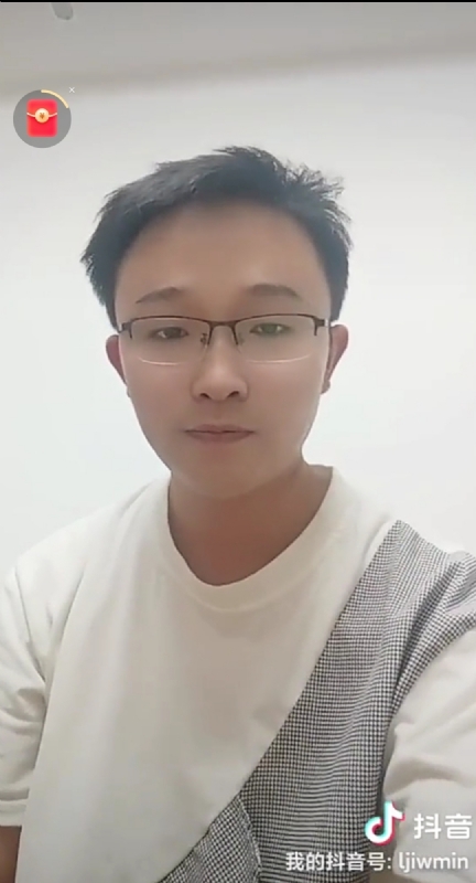 天之骄子的第一张照片--漳州认干亲服务网