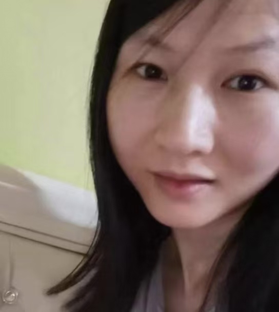 嫣然的第一张照片--漳州认干亲服务网